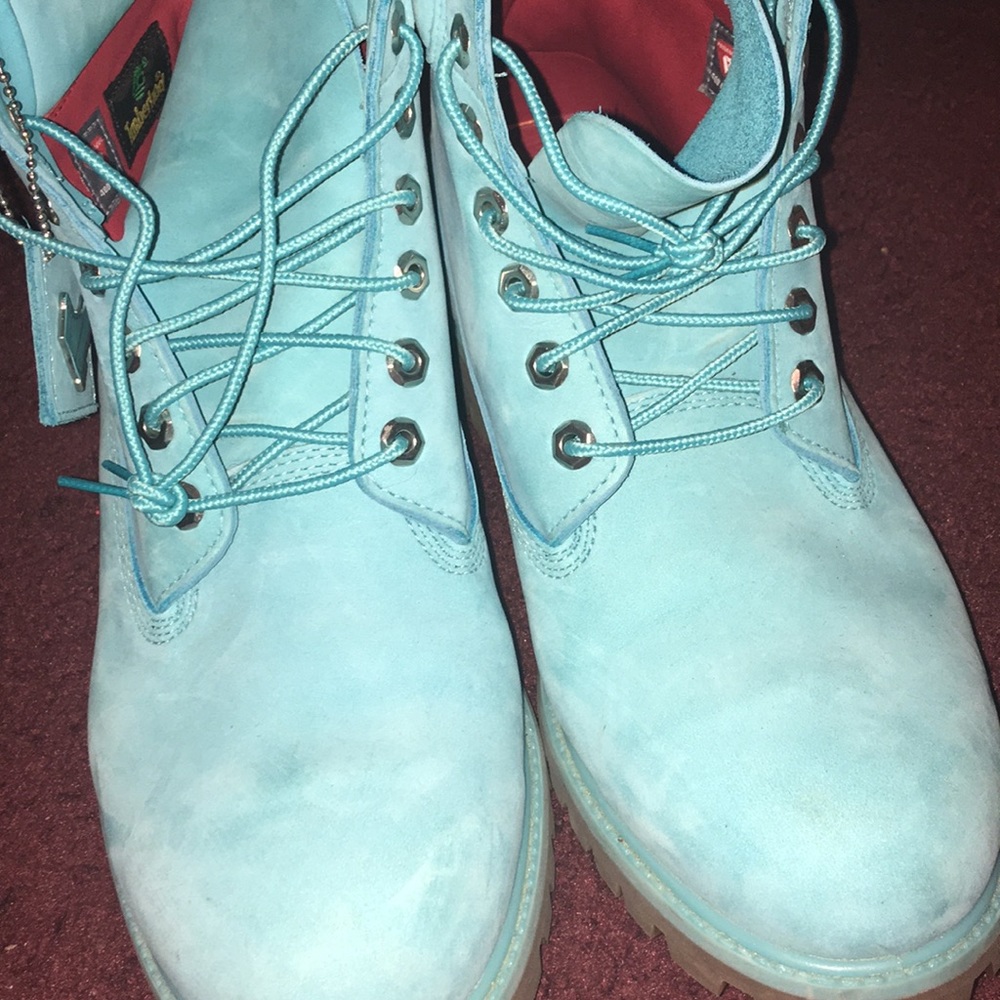 Baby blue timbs!! - Picture 2 of 6
